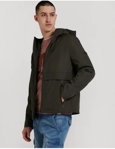 CAZADORA CORTAVIENTOS VERDE JVZ