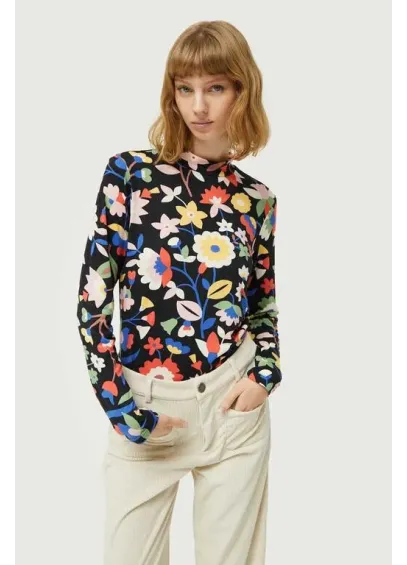 TOP AJUSTADO FLORAL COMPAÑIA FANTASTICA