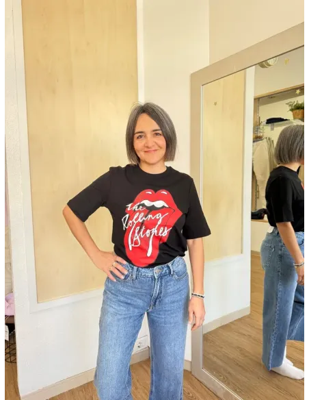 CAMISETA ROLLING BLACK ONLY