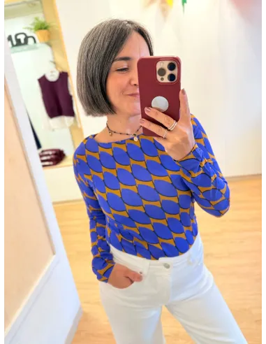 CAMISETA ESTAMPADO FORMA HOJA COMPAÑIA FANTASTICA